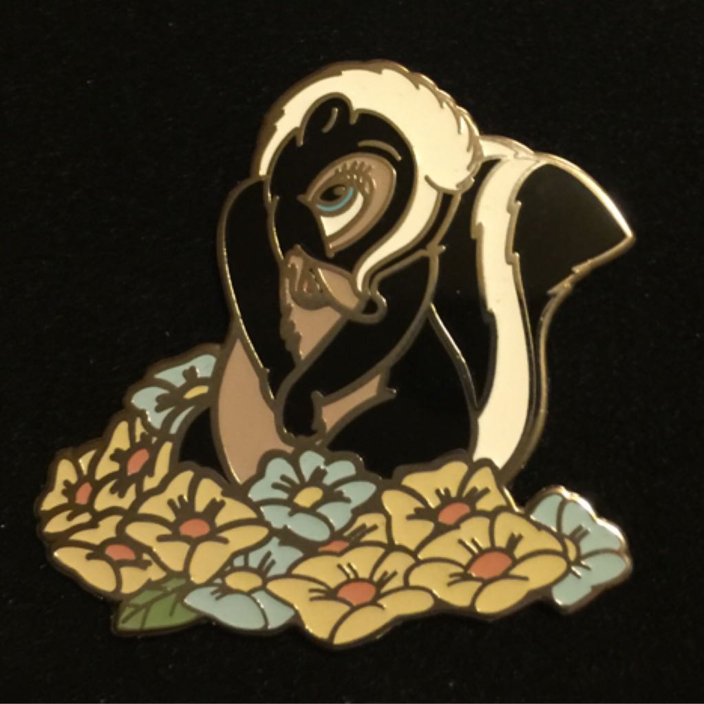 DLRP - Christmas 2005 - Pin Trading Starter Set (Tigger Wreath)