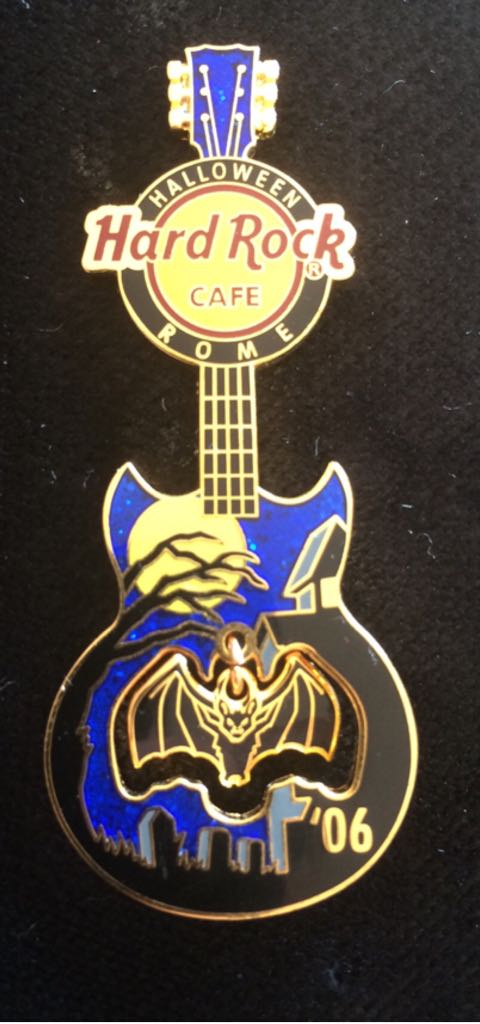 WDW - 2011 Hidden Mickey Series - United Kingdom Collection - Hampton Court Palace