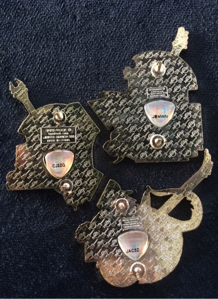 Macau- Hong Kong Hard Rock - Hard Rock Cafe pin collectible - Main Image 2