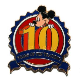 WDW - 2001 Travel Company - Goofy Driving A Car