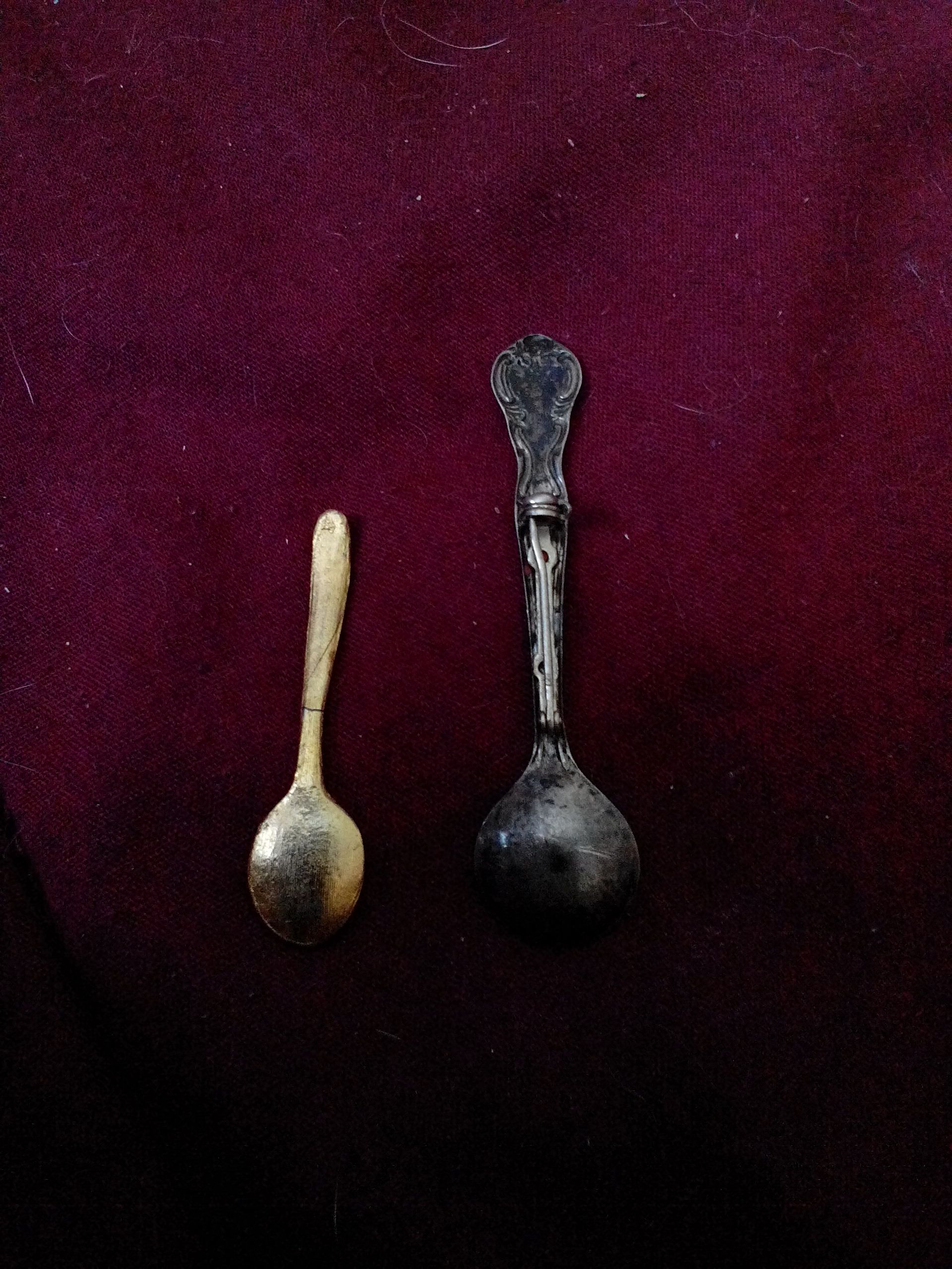 Spoon  pin collectible - Main Image 2