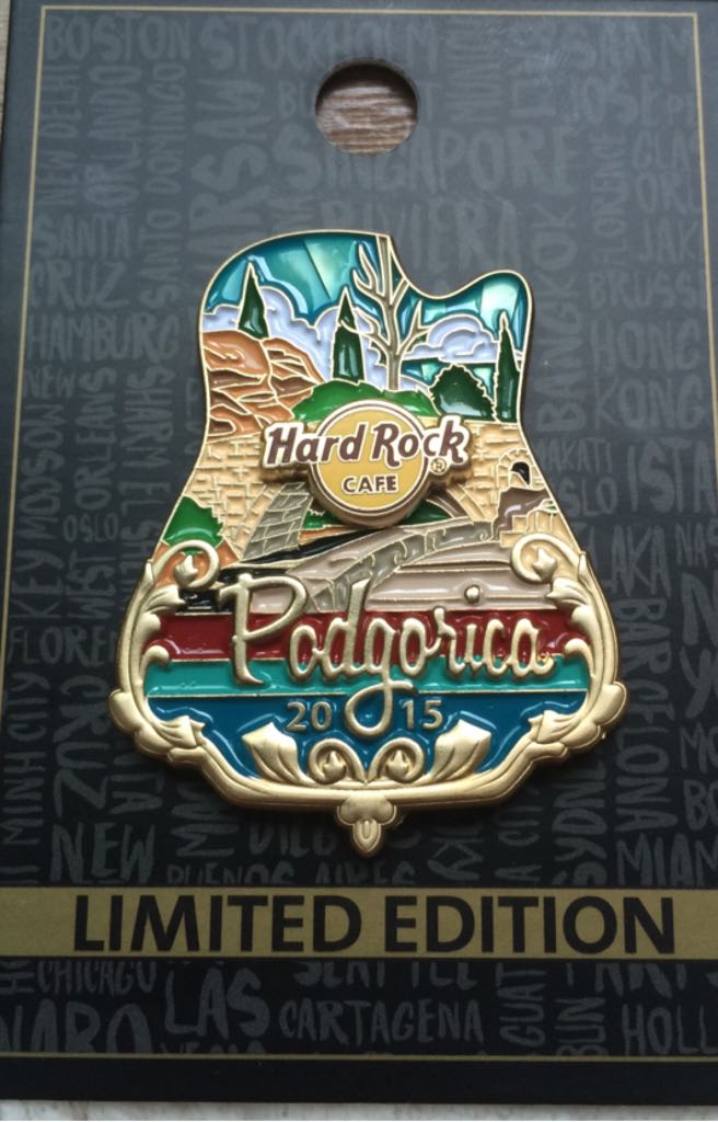 Pooh & Friends Commemorative Tin Set (Eeyore)