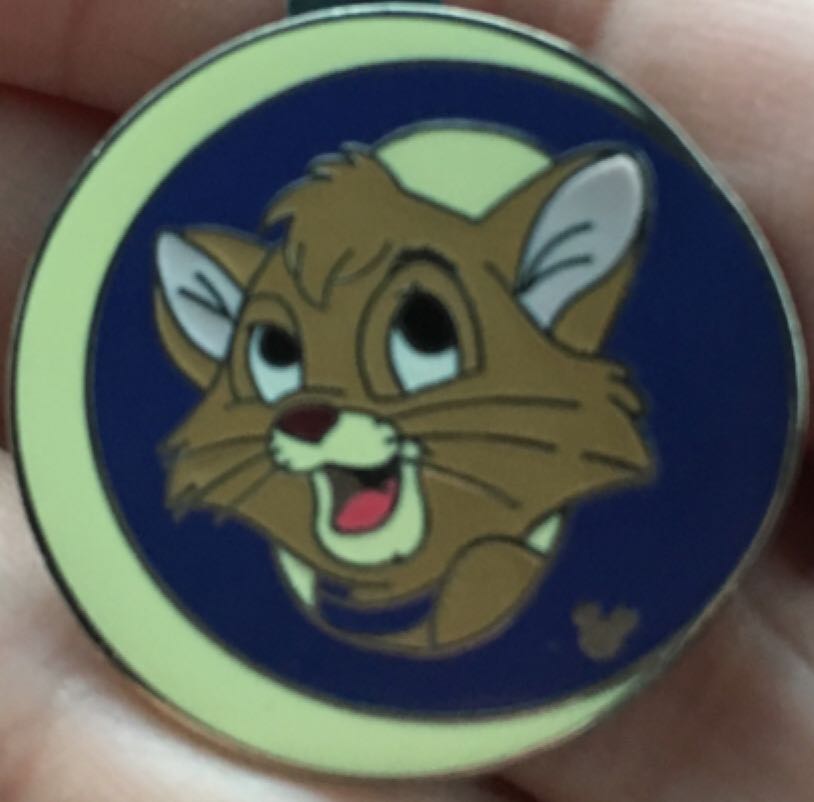 Jessica Winter Set Park Bench