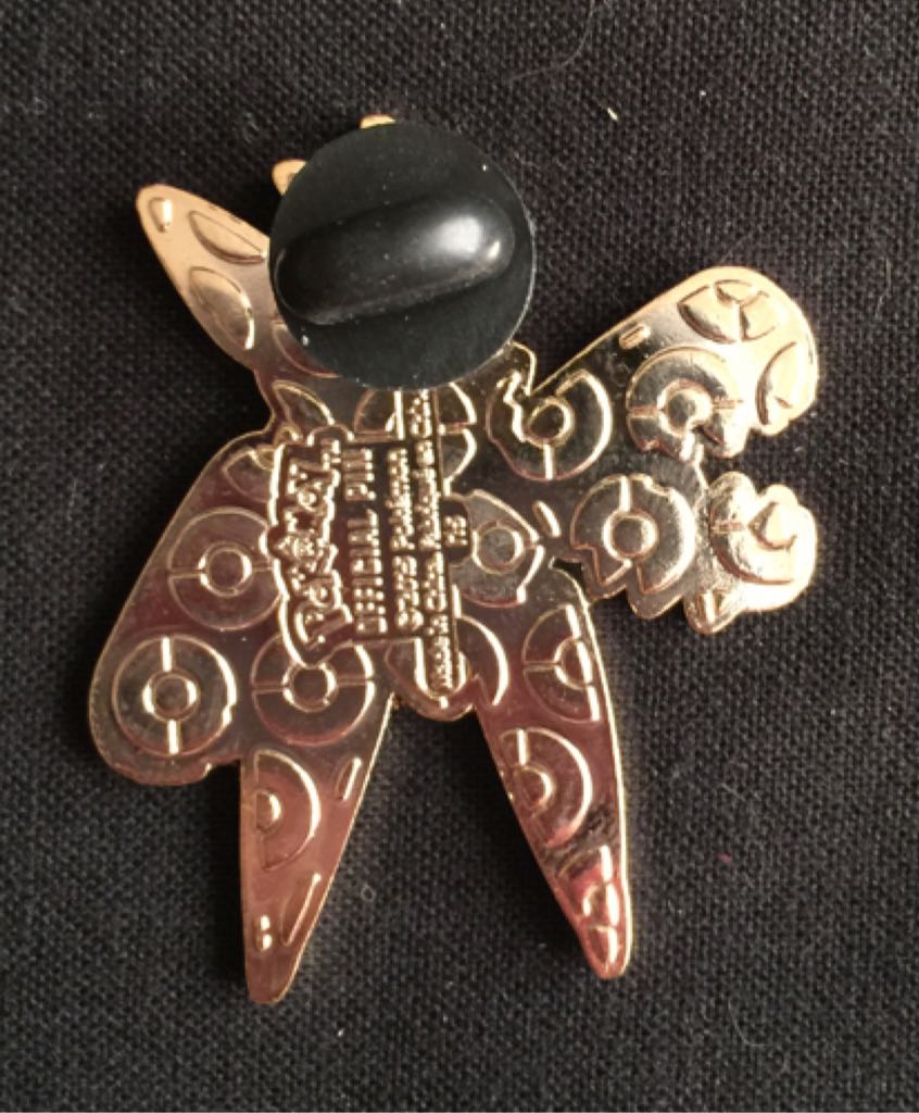 Red Scyther  pin collectible - Main Image 2