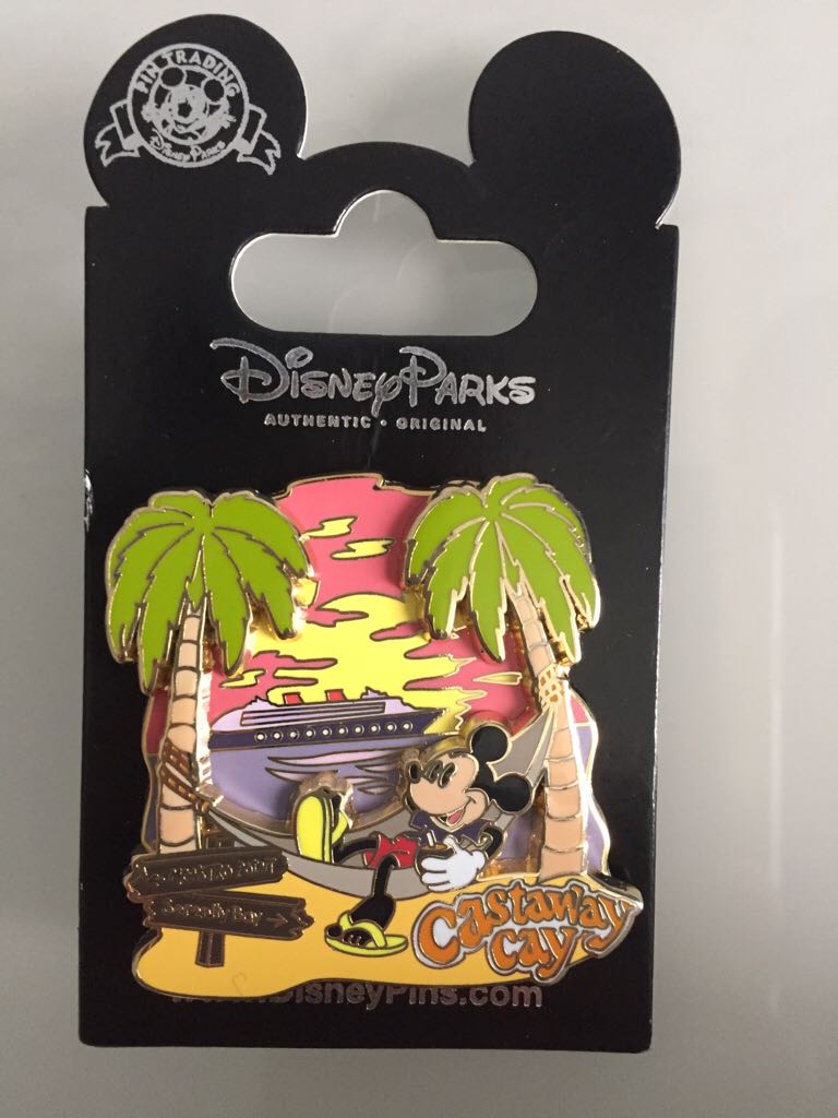 Mickey and Minnie Mouse - Christmas Hats (2 Pin Set) - Minnie