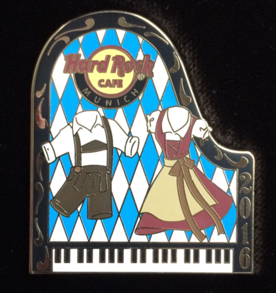 Disney Hiden Mickey: Cast Member 