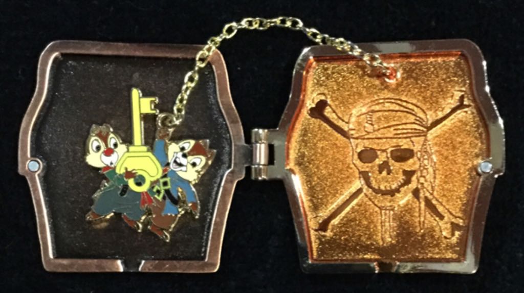 Hanging Pin Passholder Collection : February  pin collectible [Barcode 400008179638] - Main Image 2