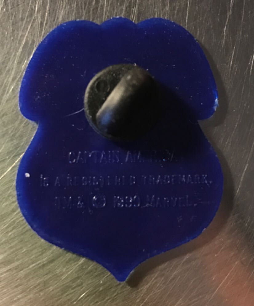 Captain America - Plastic Pin pin collectible - Main Image 2