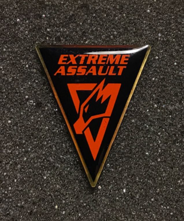 2000 Hans In Carage Oktoberfest Pin