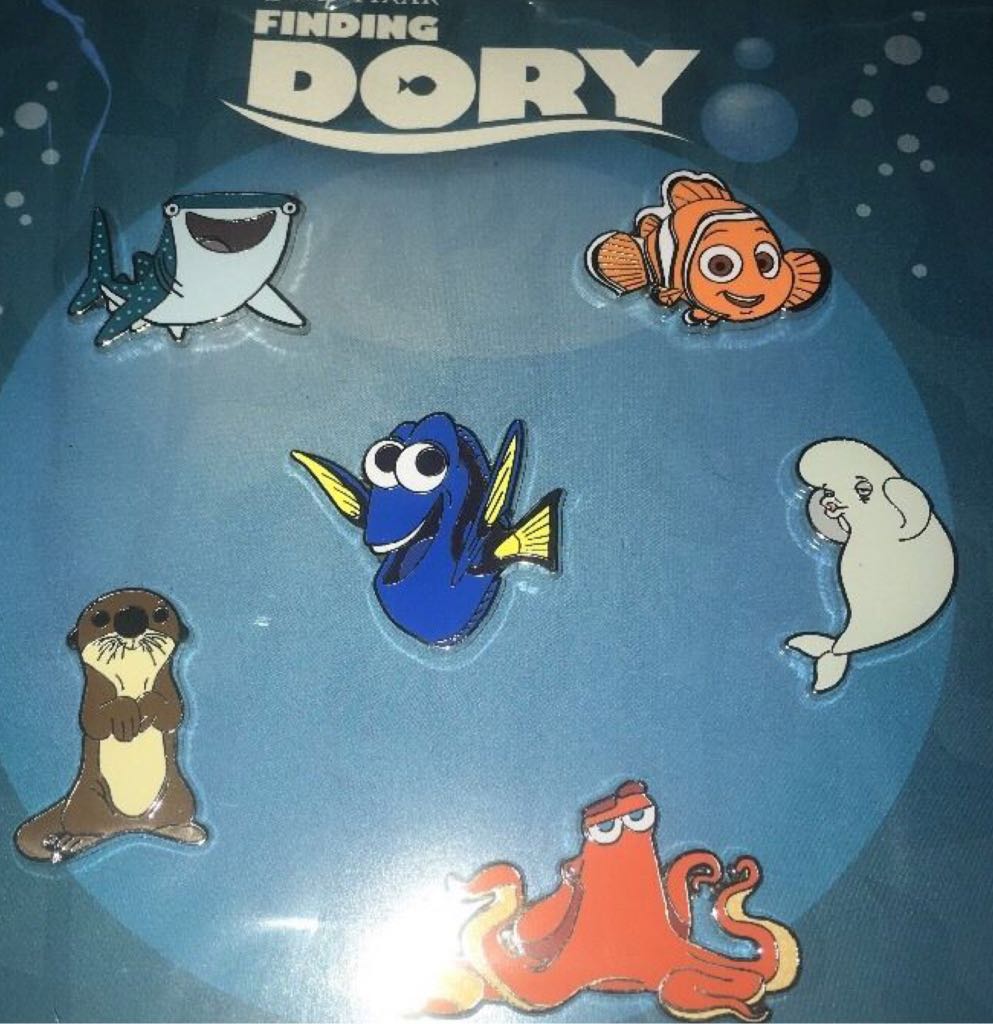 Bailey The Beluga - Pin pin collectible - Main Image 2