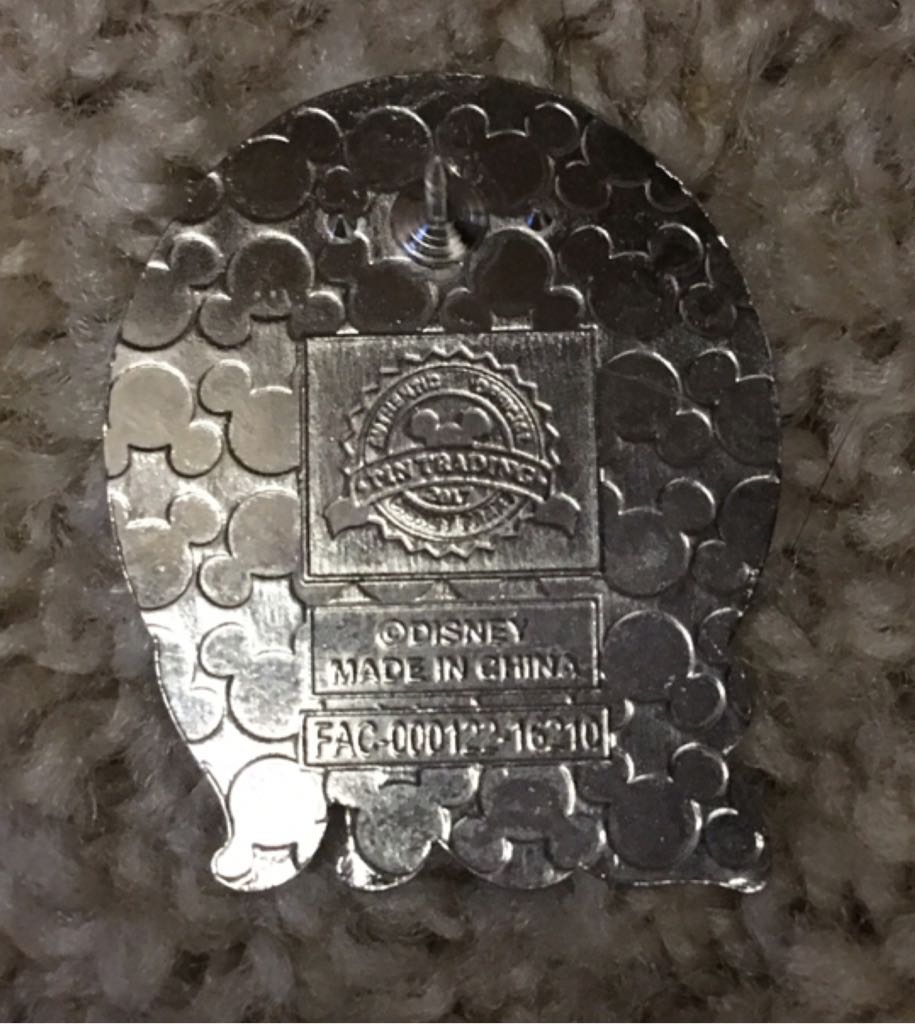 Sorcerer Mickey Mouse and Friends Pin Trader Starter Set 2017 - Pluto Only - Pin pin collectible - Main Image 2