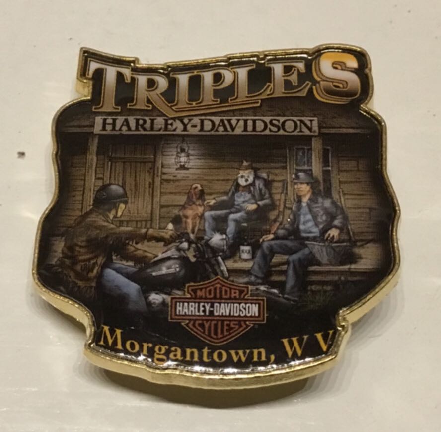 Stussy 8ball Girl Pin