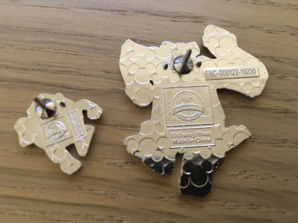 Mike & Sulley Running Pin Set X2 Different Cards  pin collectible [Barcode 400008766654] - Main Image 4