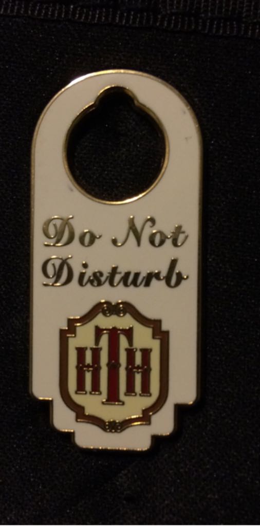 Hollywood Tower  - Disney pin collectible - Main Image 1