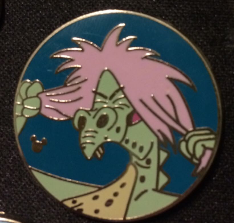 Minnie Mouse Cupcake Pin