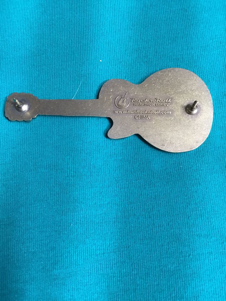 Nashville Rock N Roll Guitar  pin collectible - Main Image 2