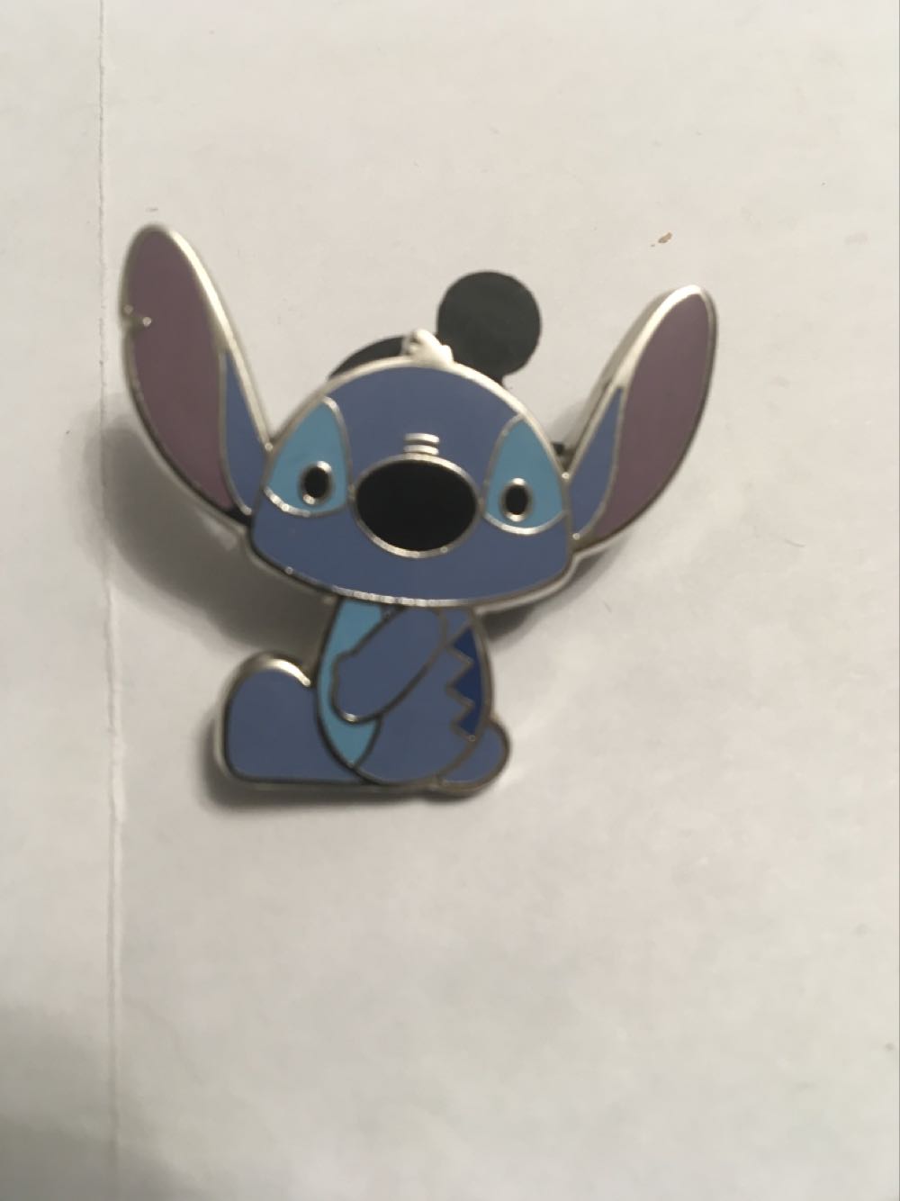 Stitch - Laughing X2 Deferent Cards  pin collectible - Main Image 3