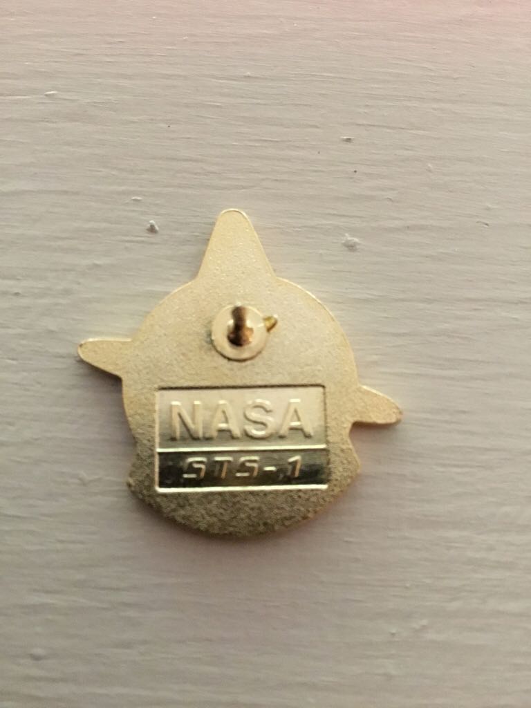 Columbia  pin collectible - Main Image 2
