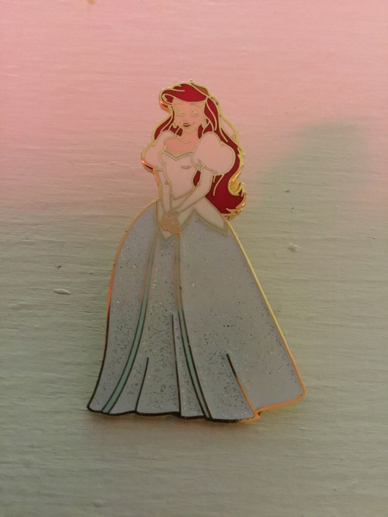 Ariel  pin collectible - Main Image 1