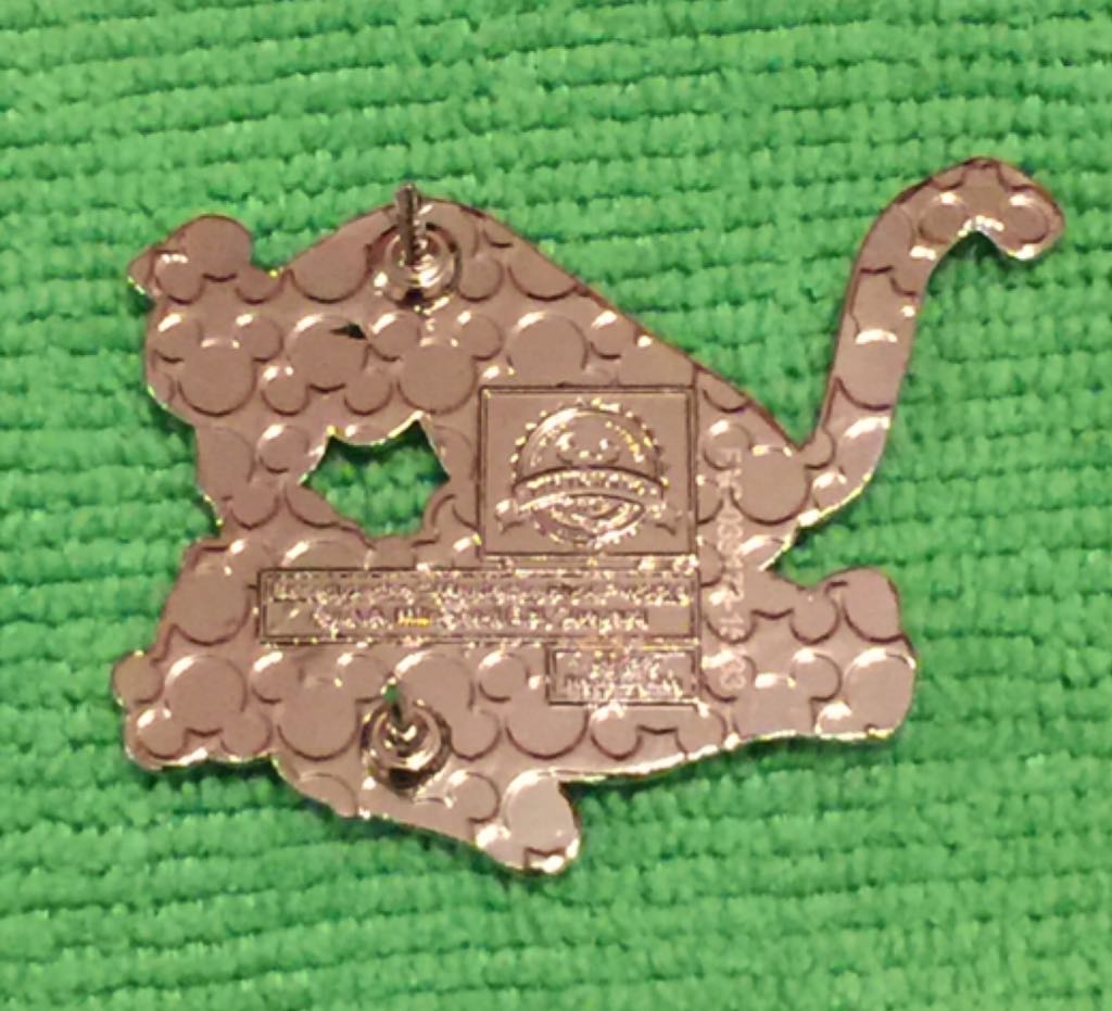 Tigger Pouncing On Pooh Pin - Pin pin collectible [Barcode 400009109634] - Main Image 2