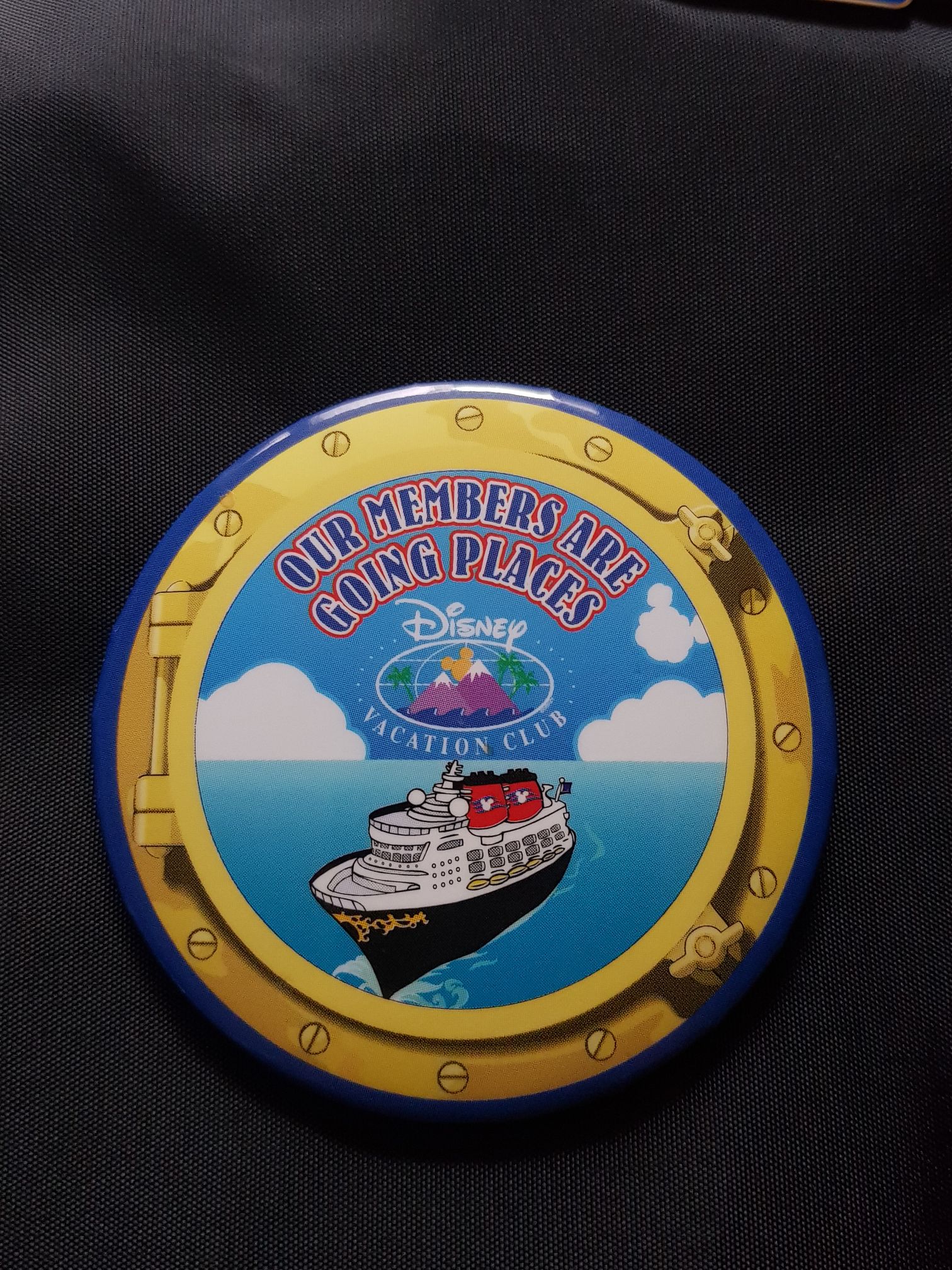 Mickey Expressions- Mystery Pouch- Winking