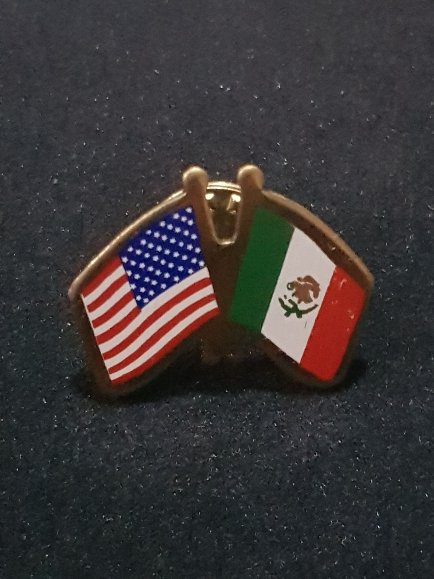 Disney: Hidden Mickey Face