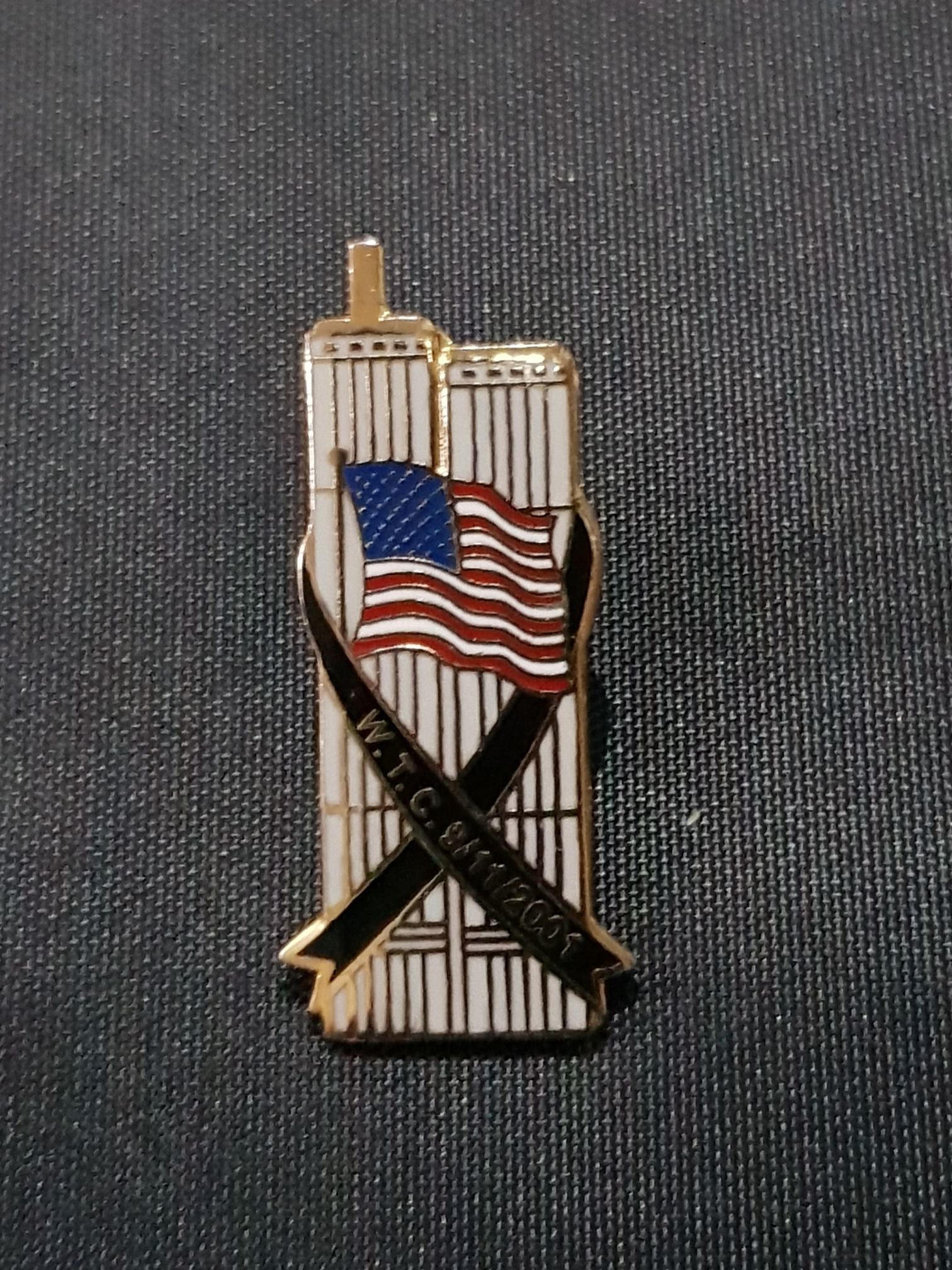 USA Twin Towers  pin collectible - Main Image 1