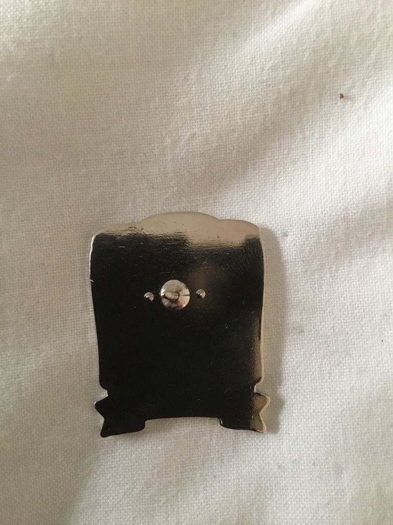 St James Gate Dublin.... Guinness  pin collectible - Main Image 2