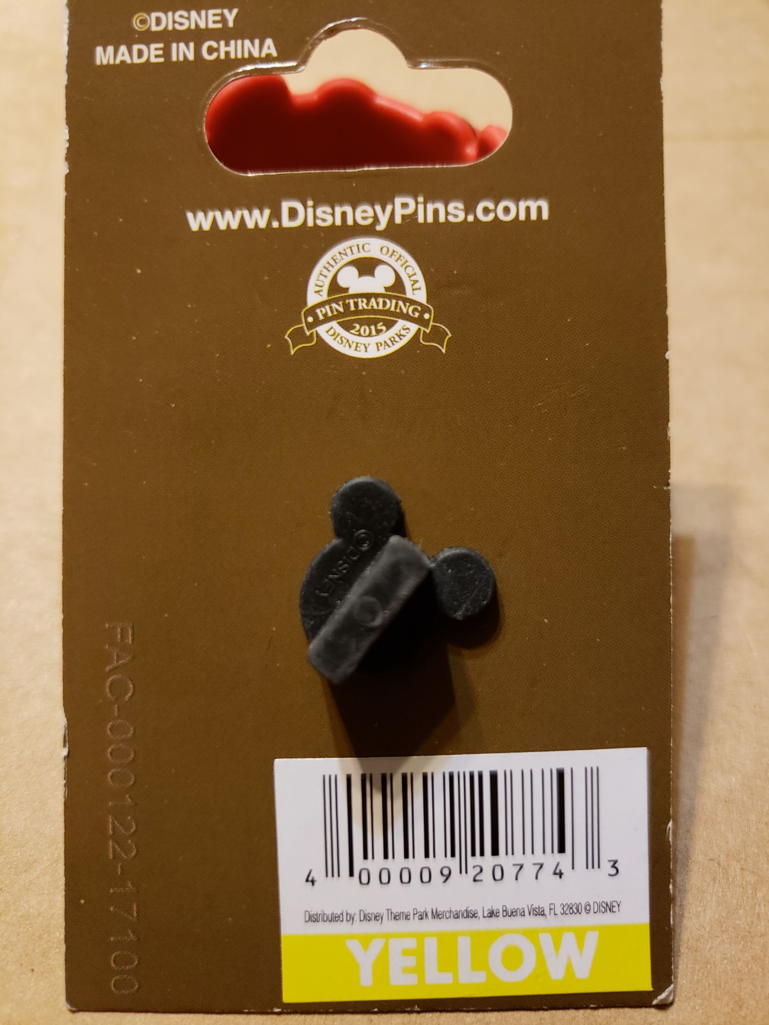 Disney pirates of the Caribbean shield  pin collectible [Barcode 400009207743] - Main Image 2