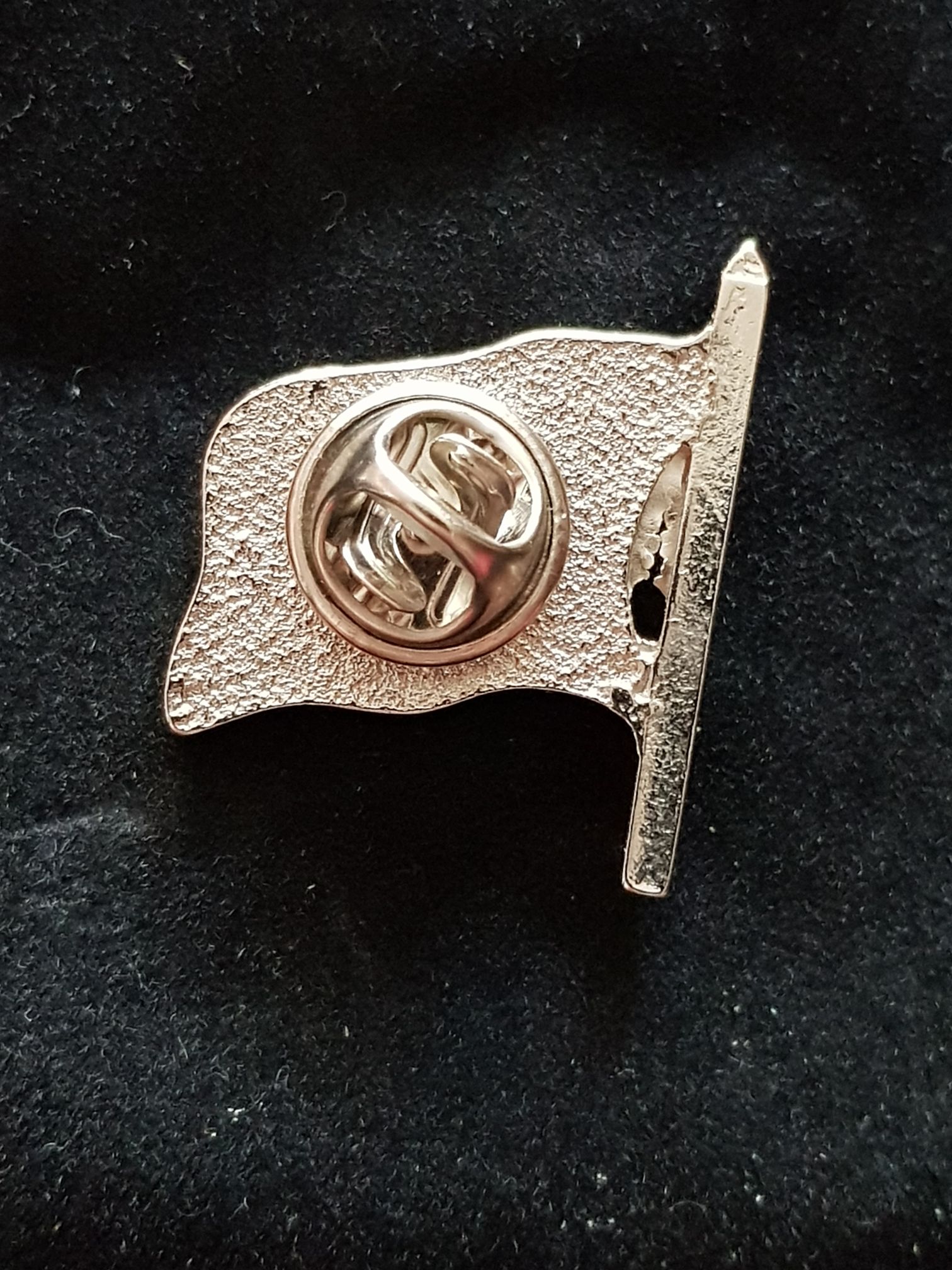 Serbia  pin collectible - Main Image 2