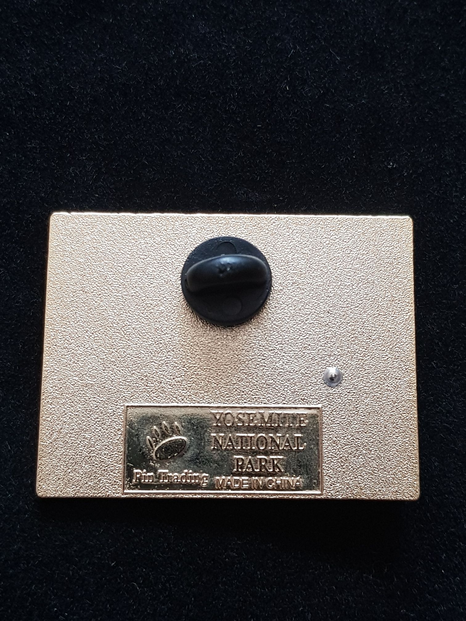 Yosemite National Park  pin collectible - Main Image 2