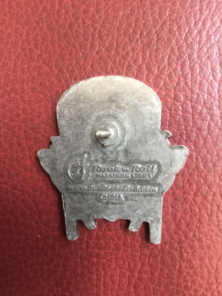 Virginia Beach Rock N Roll Half Marathon  pin collectible - Main Image 2