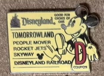 Disneyland Ticket - 2005 Cast Lanyard Series pin collectible - Main Image 2