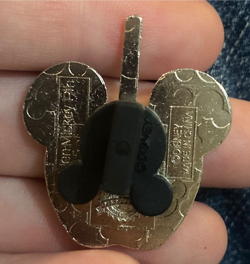 Character Candy Apples- Rainbow - Disney Trading Pin - Traded pin collectible - Main Image 3