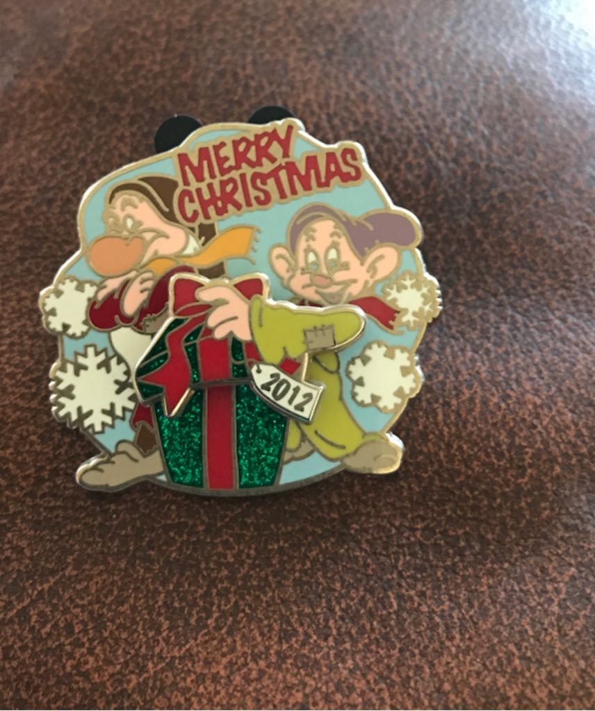 Mickey's Halloween Party Chip And Dale 2013