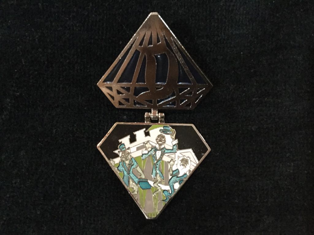 AP 60th Anniversary  - Pin pin collectible [Barcode 400009334609] - Main Image 2