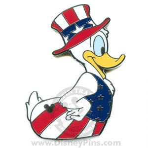 Peanuts Snoppy Kissing Lucy