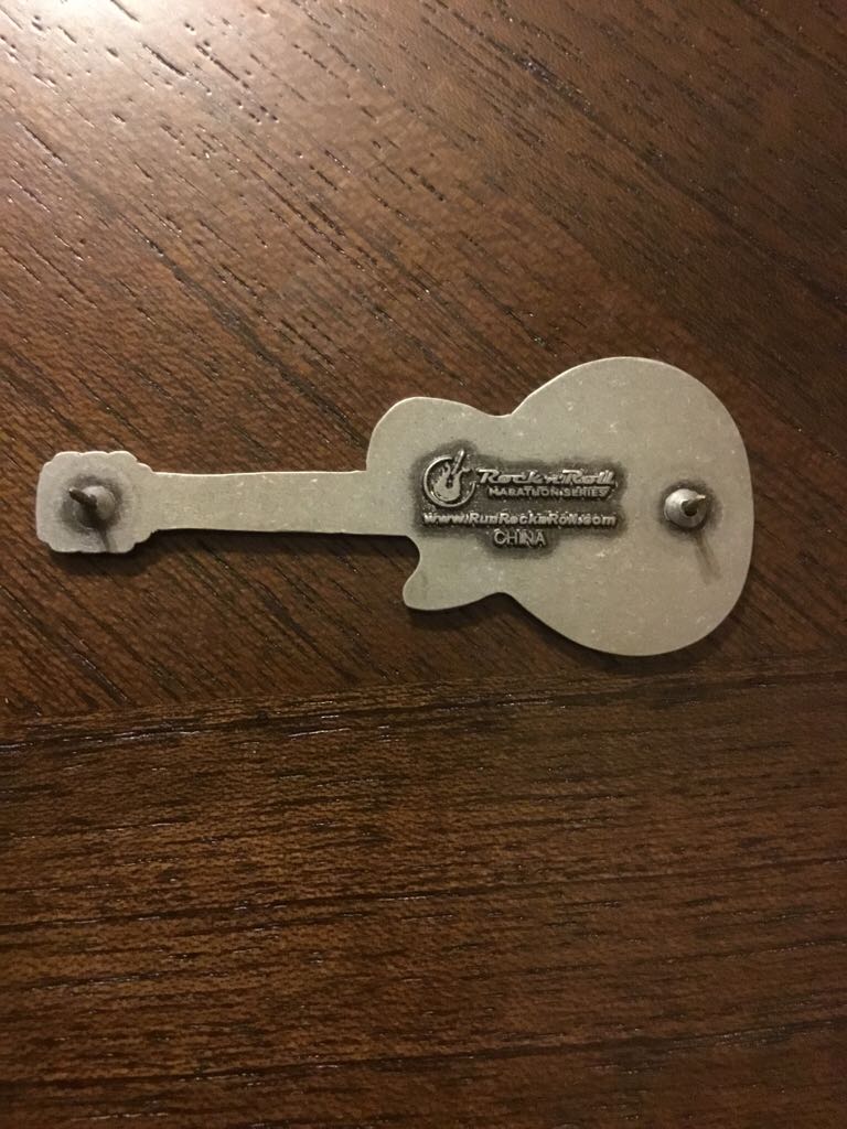 Brooklyn Rock N Roll Guitar  pin collectible - Main Image 2