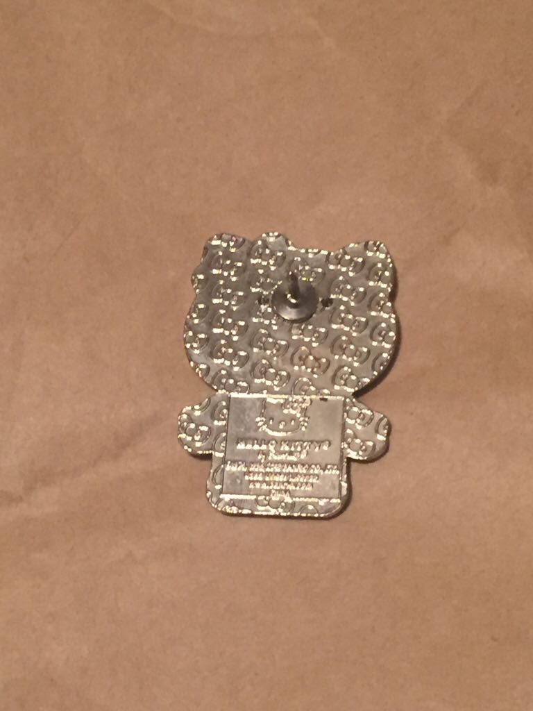 Hello Kitty As Chococat  pin collectible - Main Image 2