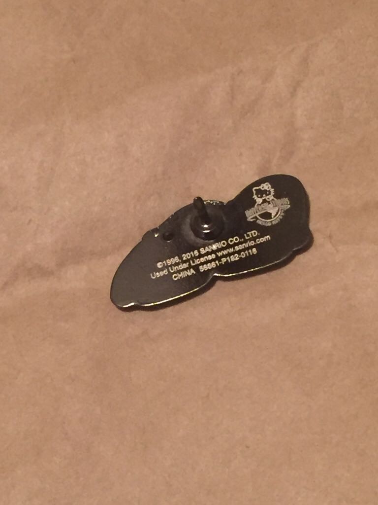 Pompompurin Slippers Purin  - Universal Studios pin collectible - Main Image 2