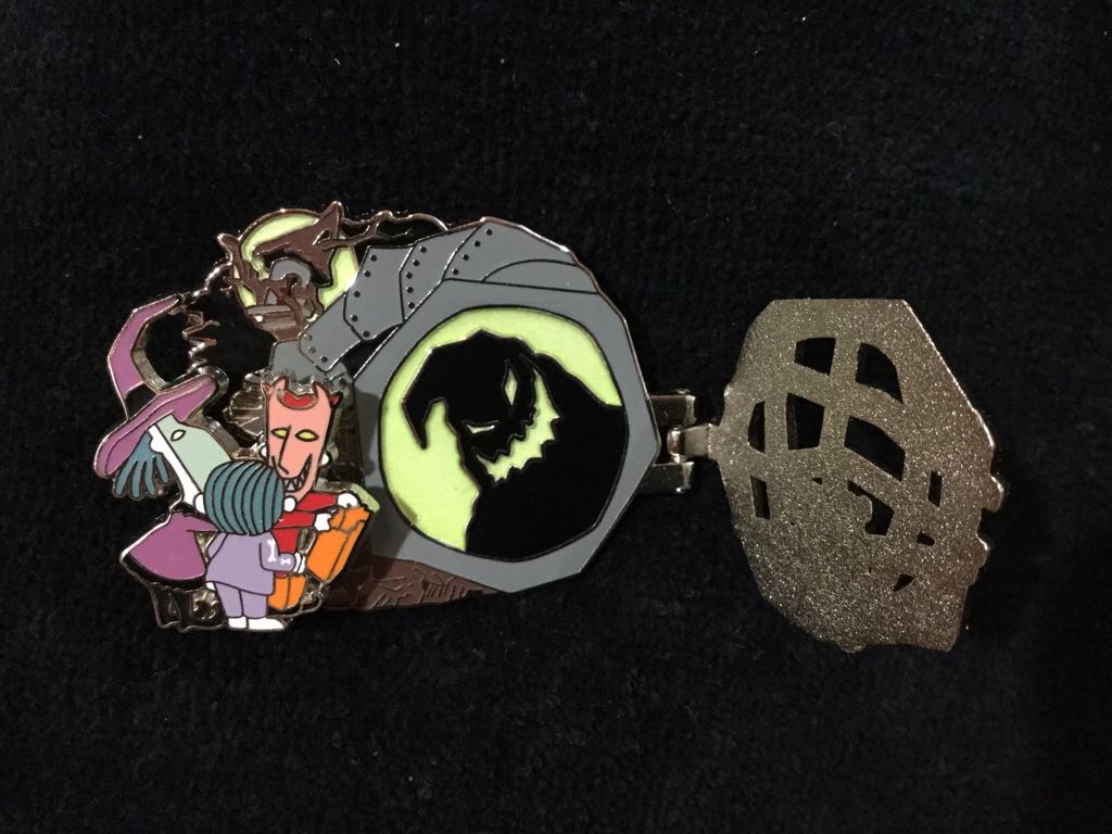 Tricks and Treats - Pin pin collectible [Barcode 400009647723] - Main Image 2