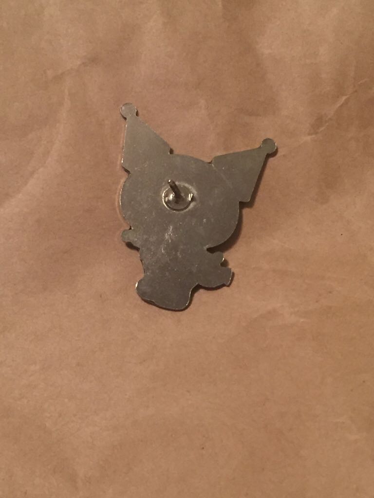 Kuromi  pin collectible - Main Image 2