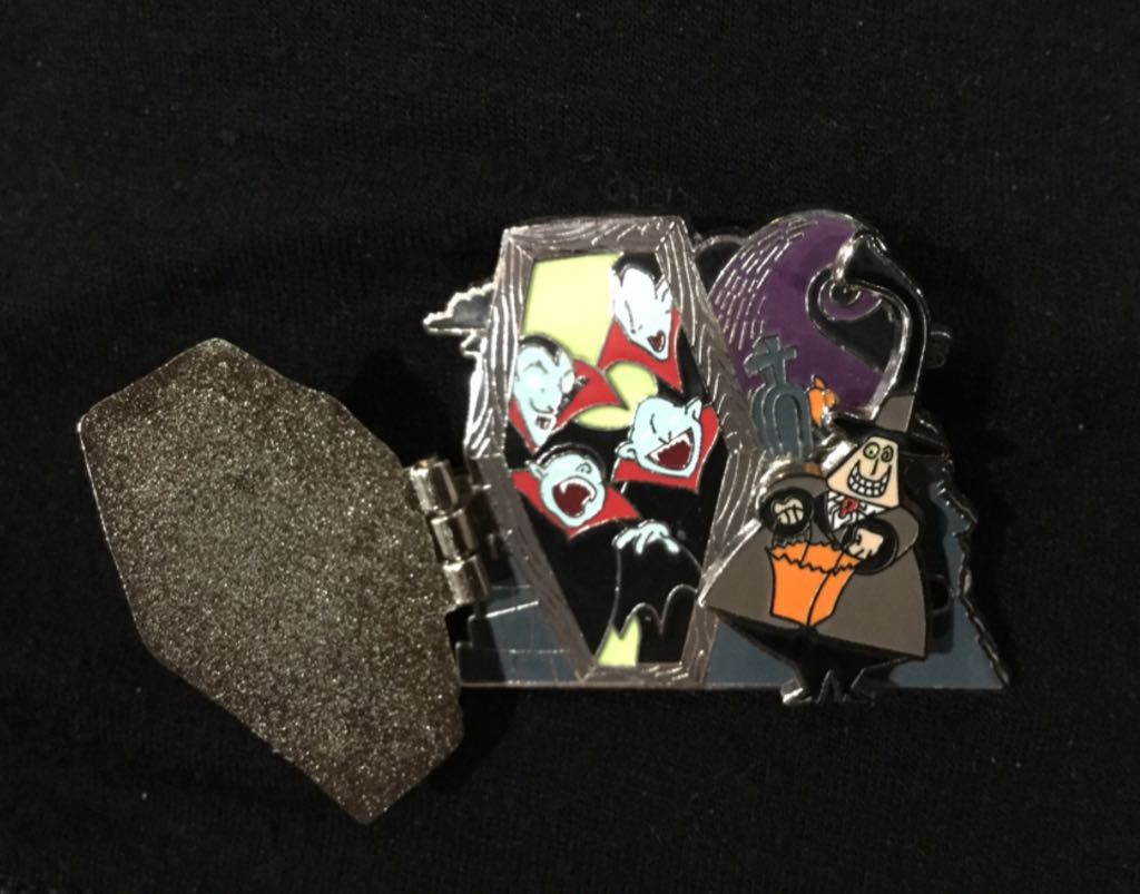 Tricks and Treats - Pin pin collectible [Barcode 400009647730] - Main Image 2