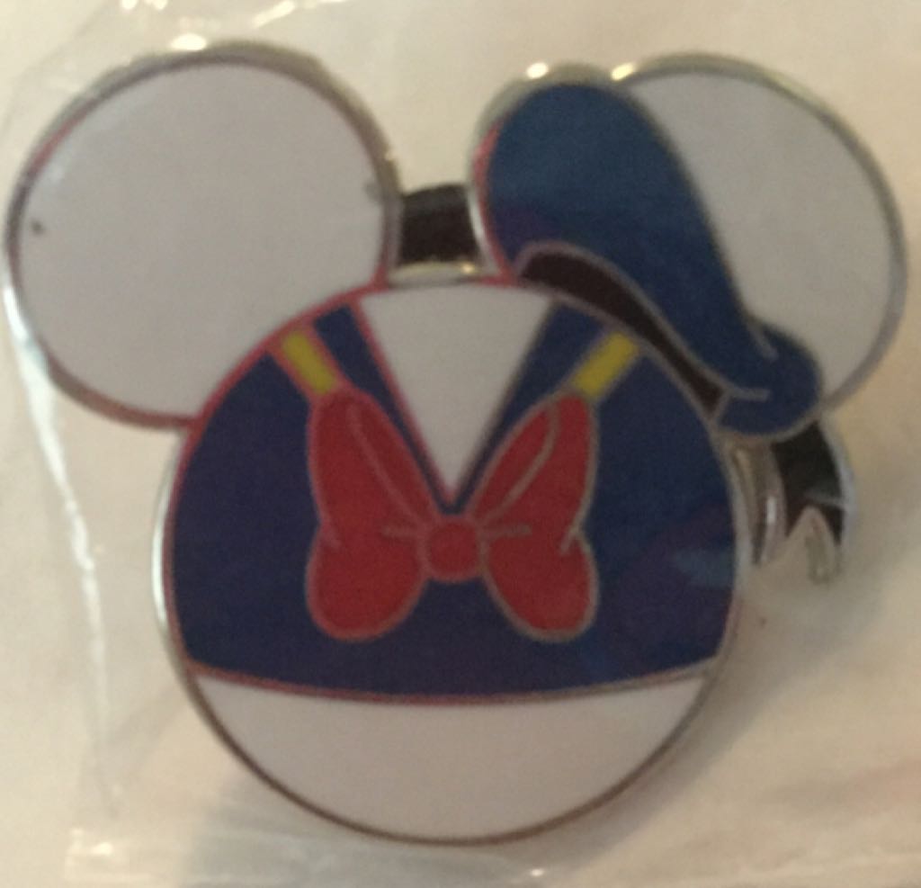 Villains - World of Evil - Cruella DeVil