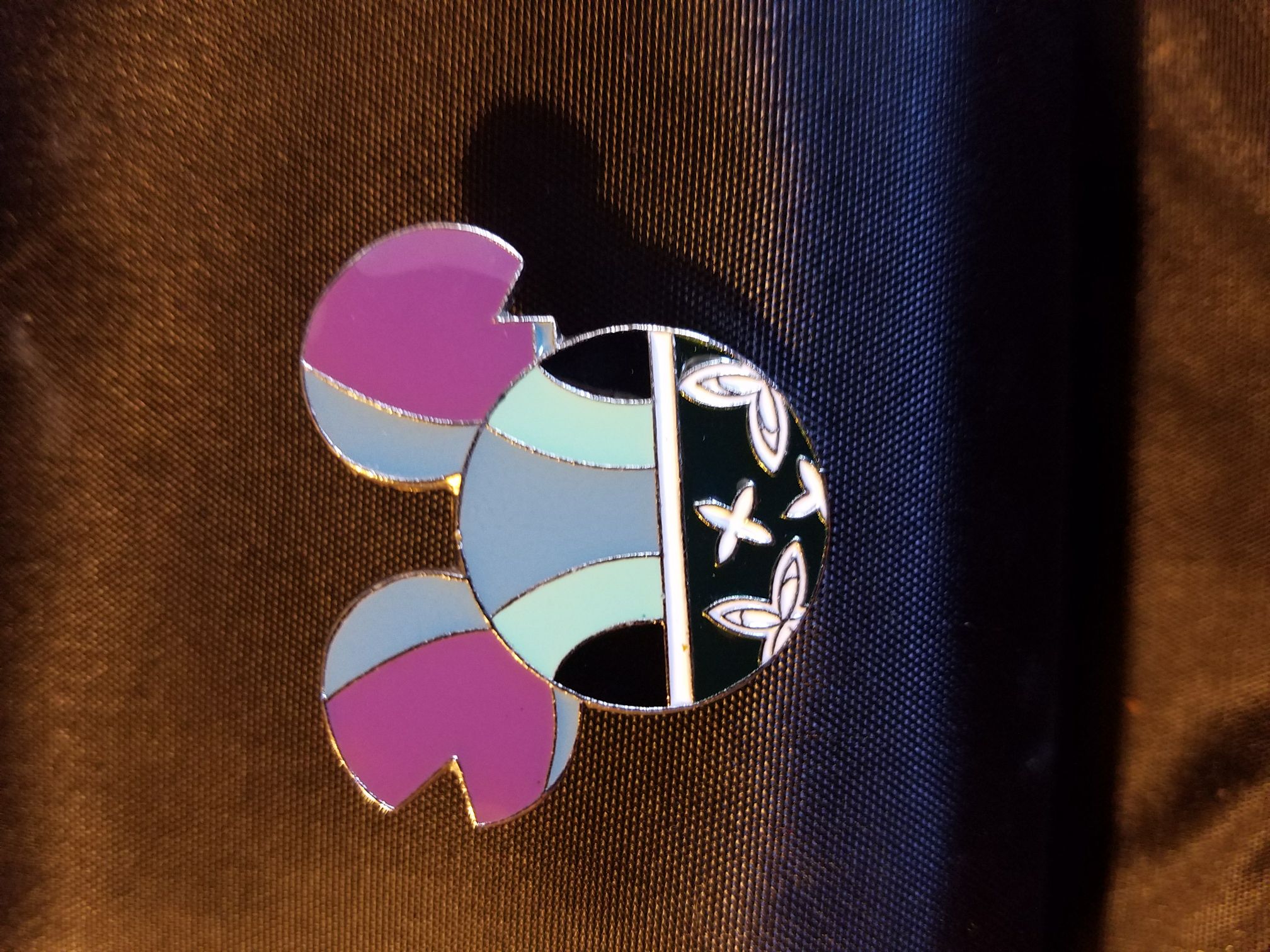 Aladdin - 25th Anniversary - Cave of Wonders Hinged