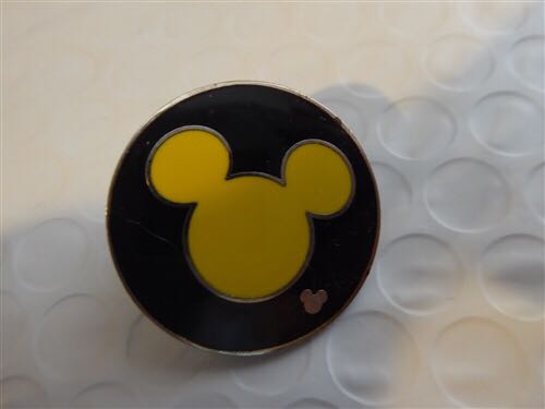 Hidden Mickey Icon (yellow)  pin collectible - Main Image 1