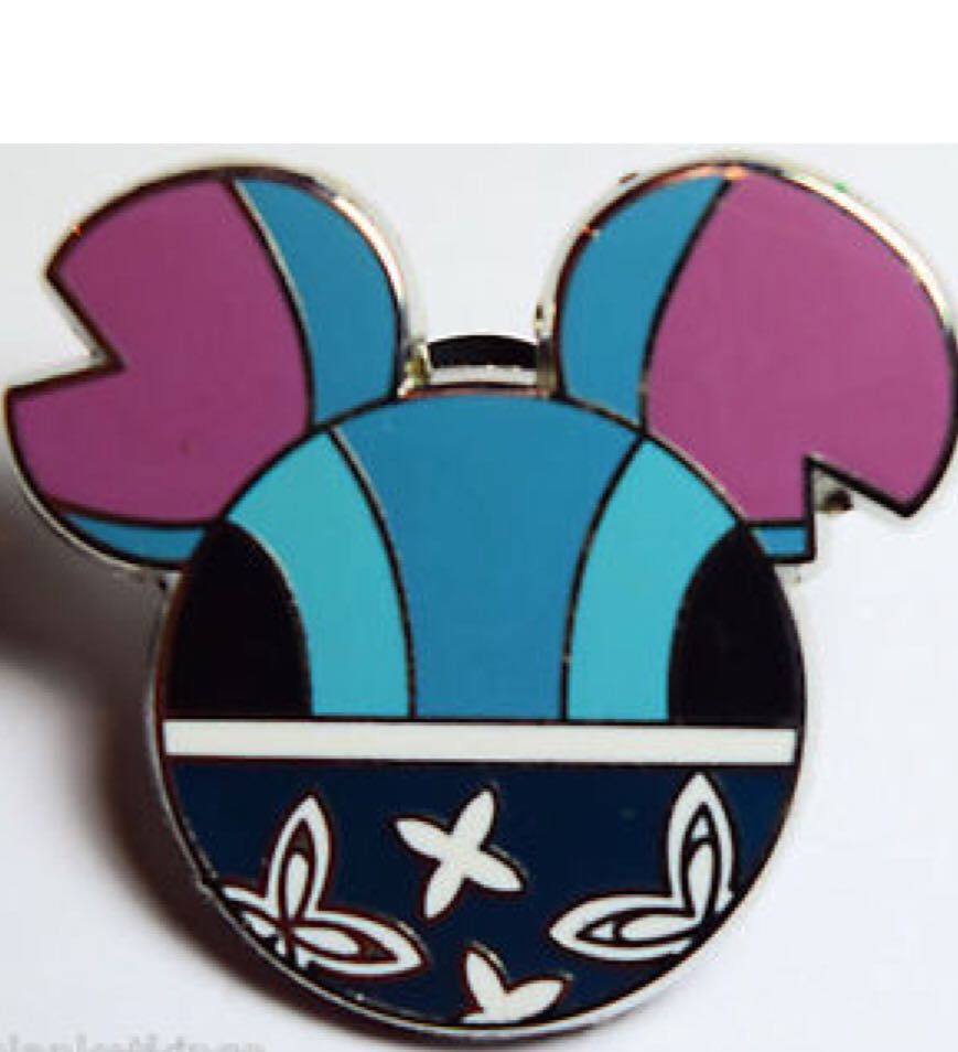 Villains - Essence of Evil - Queen of Hearts