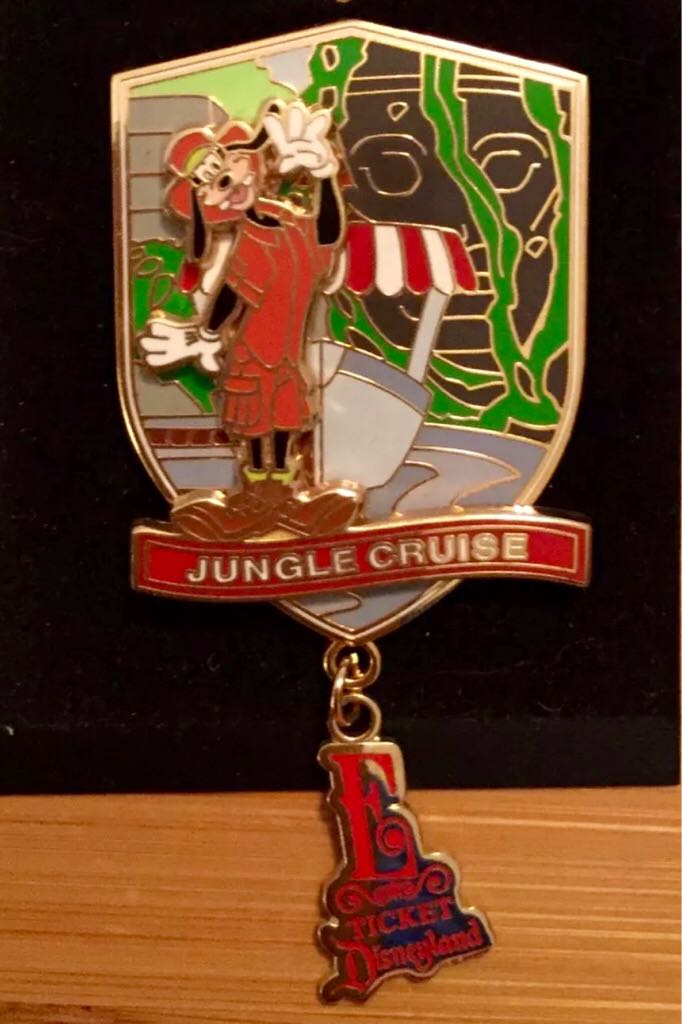 DLR - 2009 Hidden Mickey - The Little Mermaid - Flounder