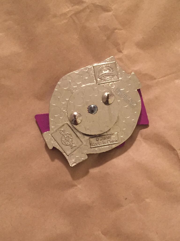 Mad T Party This Way That Way - Disney pin collectible - Main Image 2