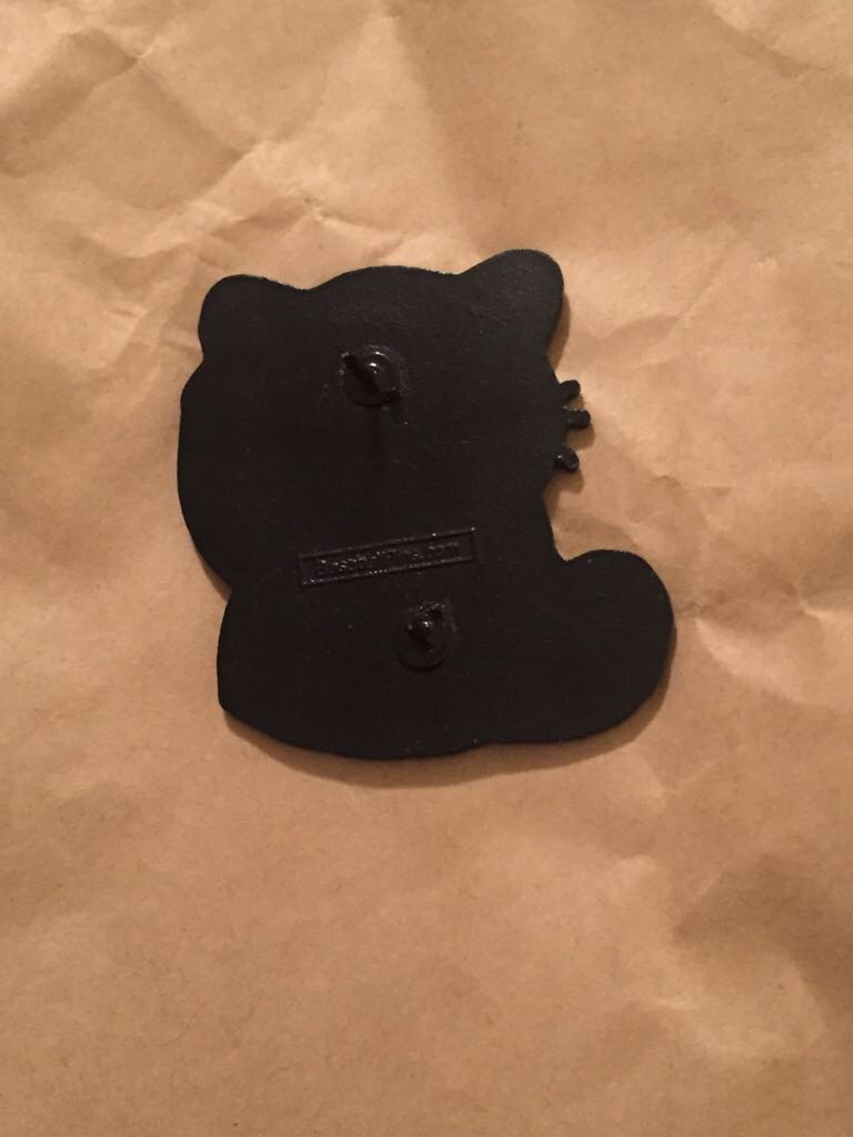 Cheshire Cat Maneki Neko Purple  pin collectible - Main Image 2